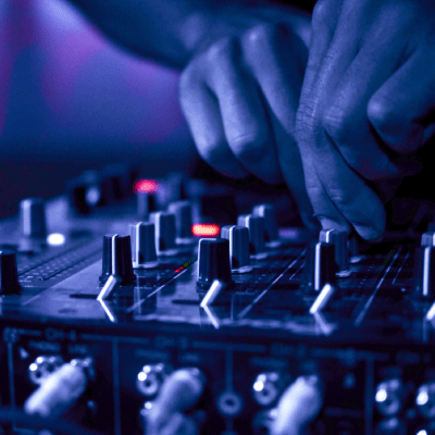 CRUISE PARTY DJ